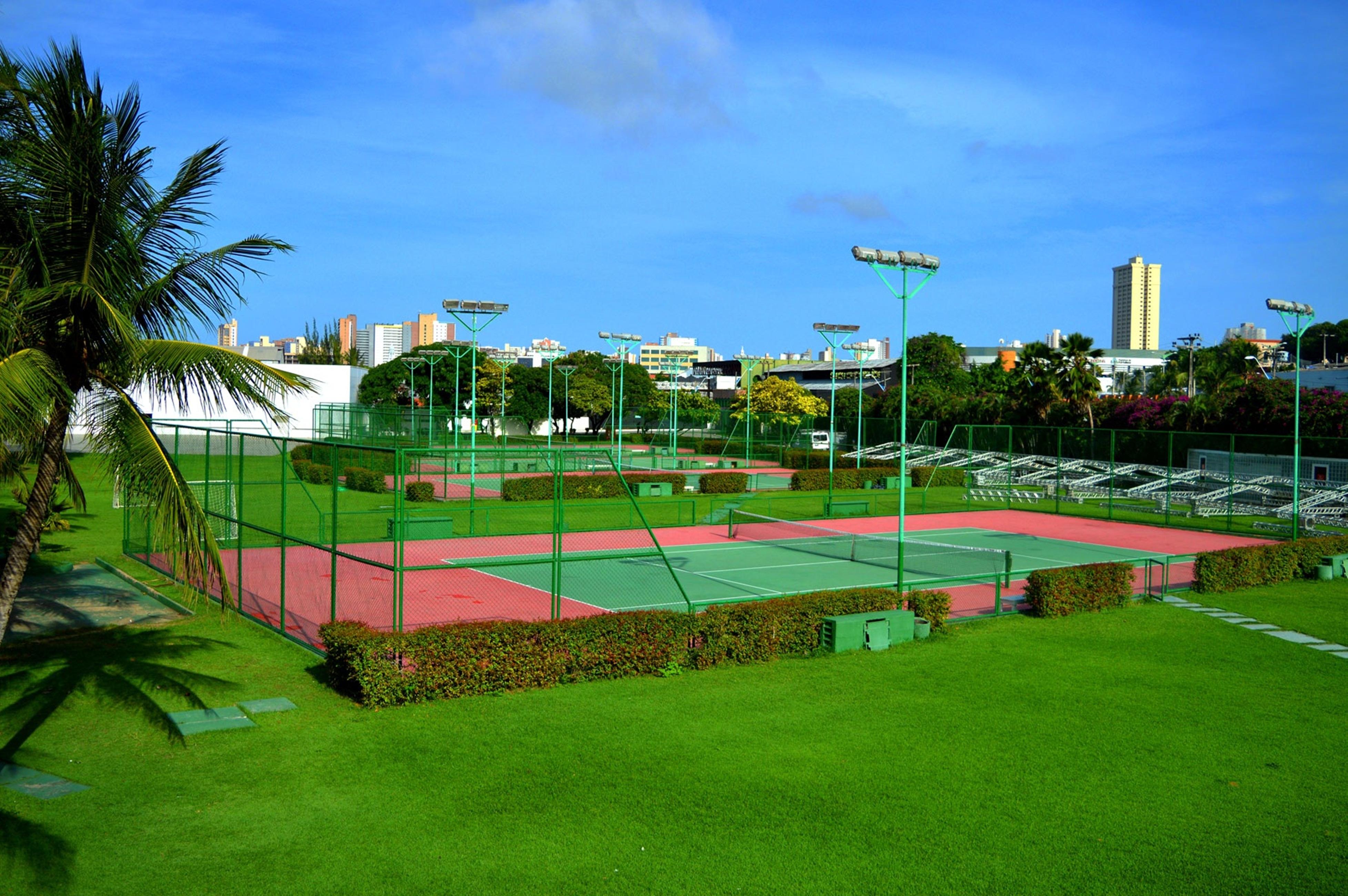 Marina Park Hotel Fortaleza  Bagian luar foto Tennis courts